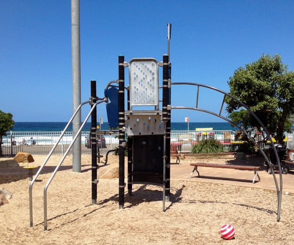 bondi beach playground