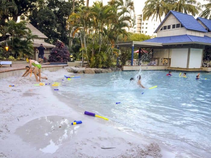 Novotel cairns pool splash