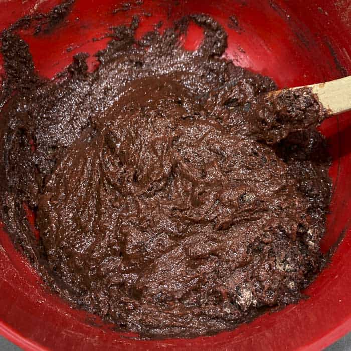 baking beetroot chocolate cake
