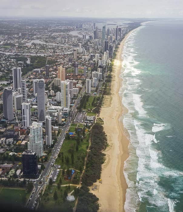 helicopter tour gold coast 1
