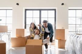 HOW MOVING WITH KIDS CAN BE EASY