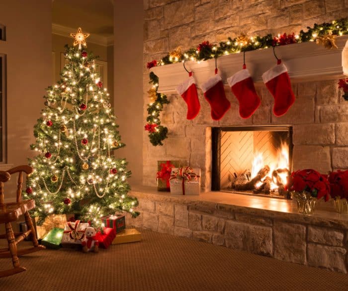 Unique Christmas Tree Decoration Ideas for this Christmas Season